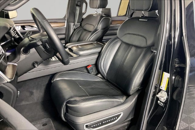 Used 2022 Black Jeep Series II image 16