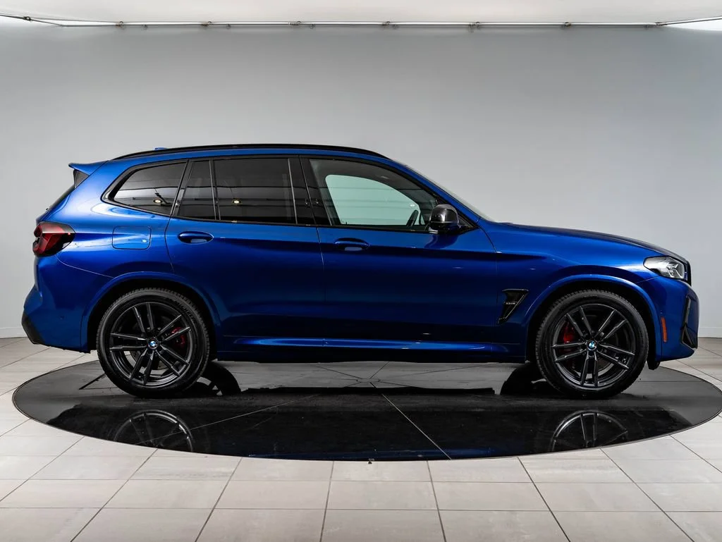 Used 2023 Marina Bay Blue Metallic BMW M image 11