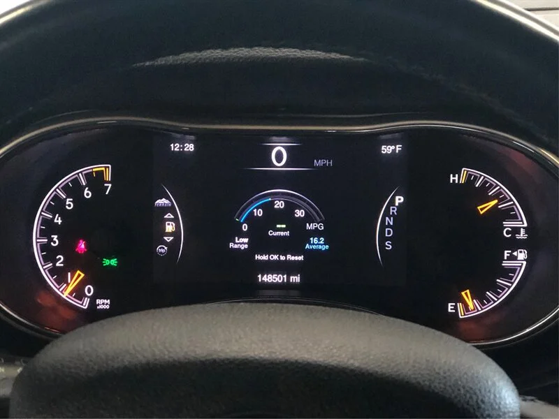 Used 2014 True Blue Pearlcoat Jeep Limited image 13
