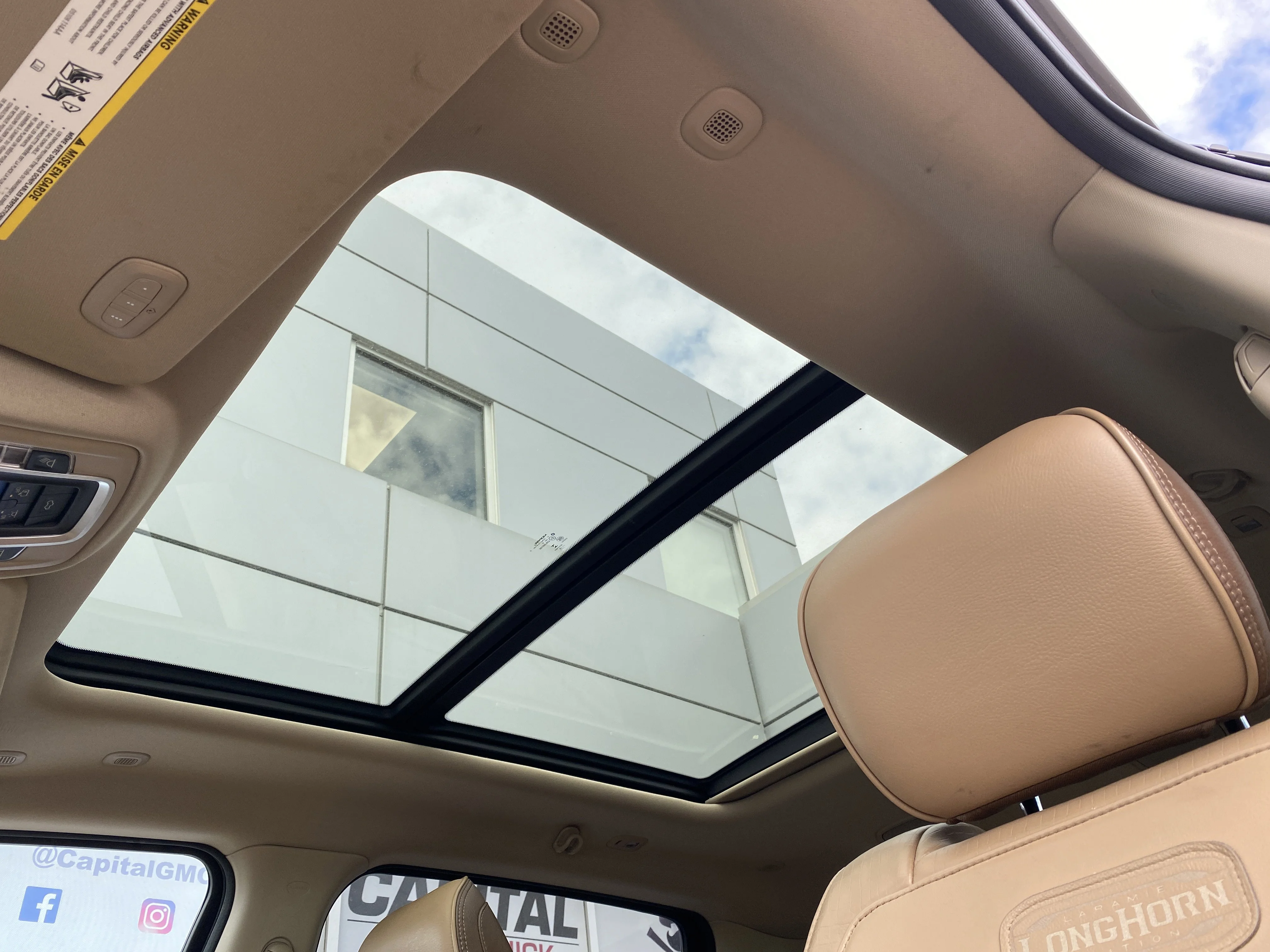 Certified Used 2019 Black Ram Laramie Longhorn * LIFTED * AIR RIDE DELETE * PANORAMIC SUNROOF * image 18