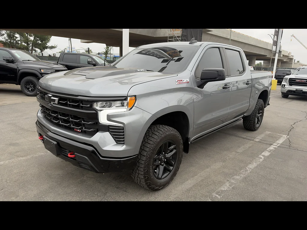 Used 2024 Sterling Gray Metallic Chevrolet LT Trail Boss image 2