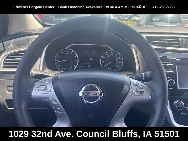 Used 2016 Gray Nissan S image 14