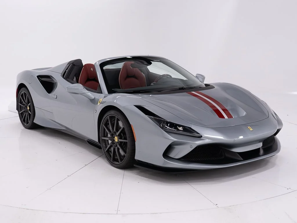 Used 2023 Grigio Titanio Metallic Ferrari  image 7