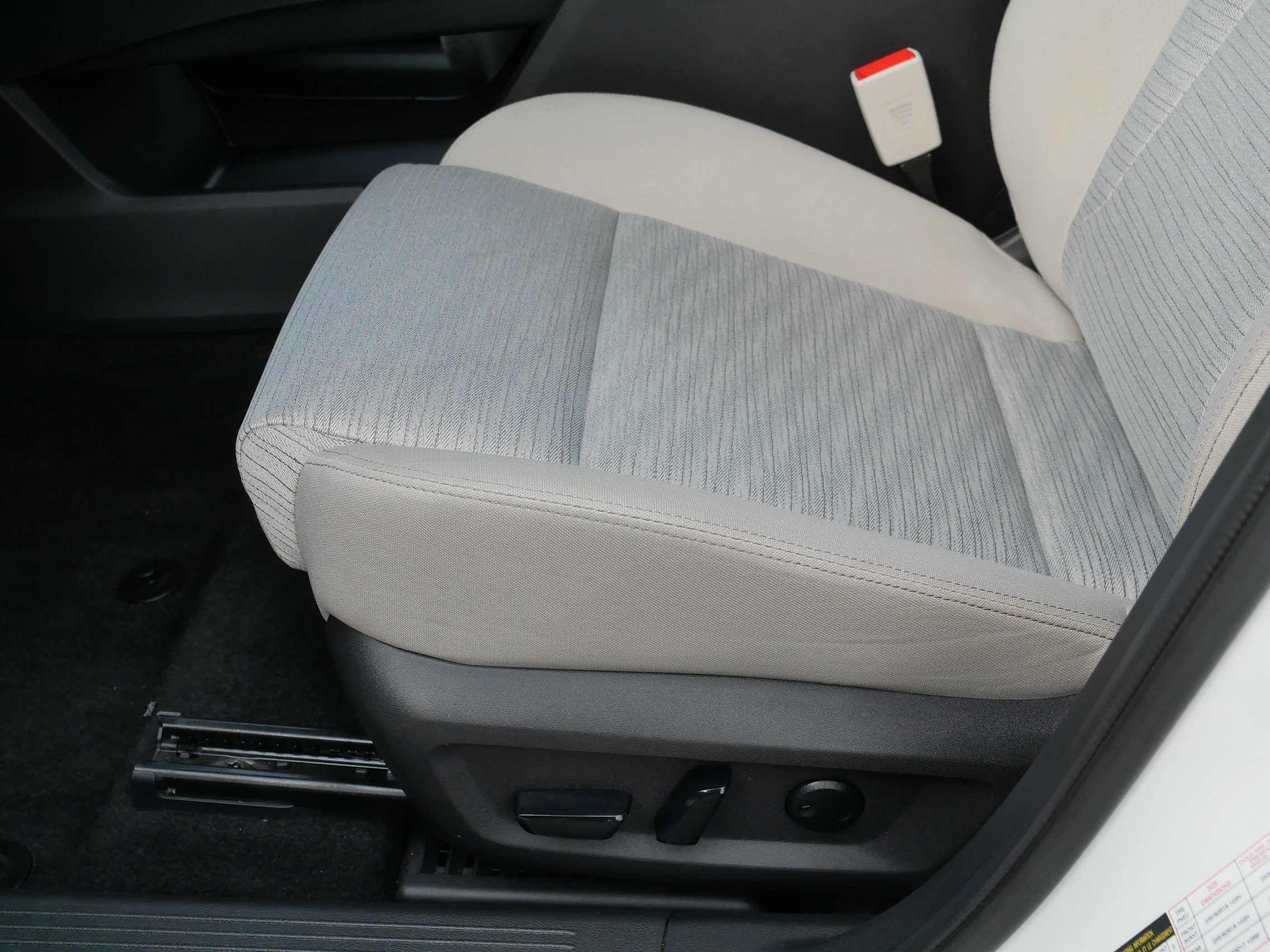 Certified Used 2023 Pearl White Tricoat Nissan SV image 20