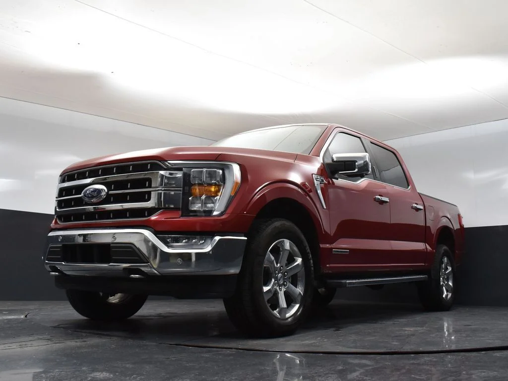 Used 2021 Red Ford Lariat image 12