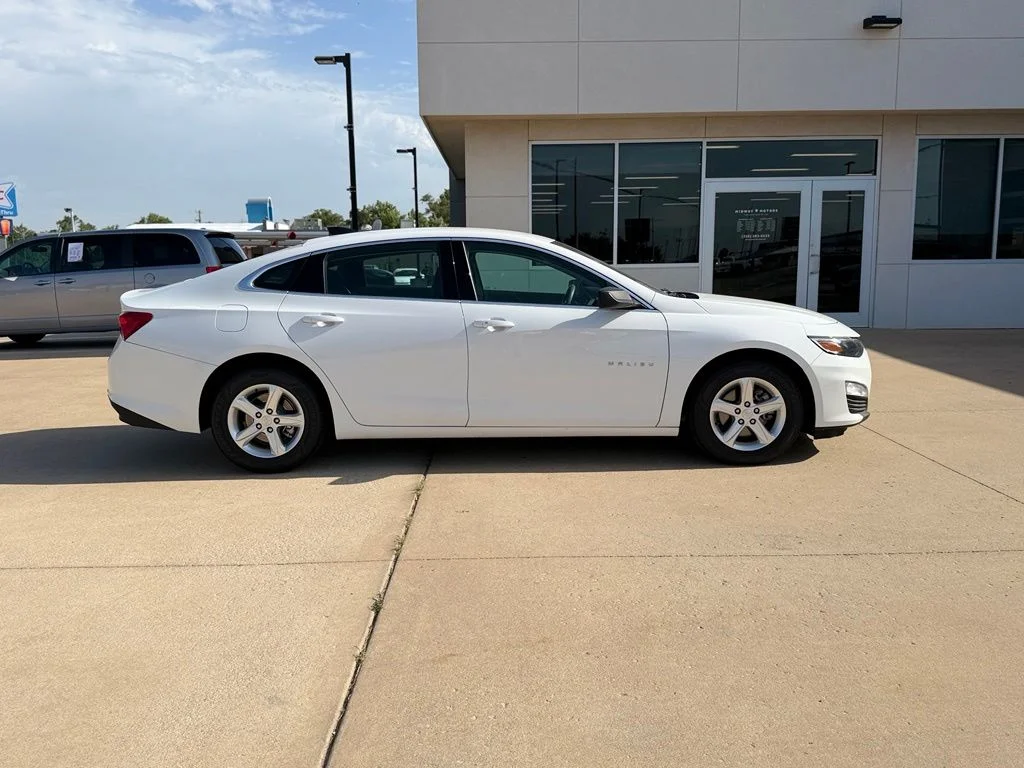 Used 2023 White Chevrolet LS image 3