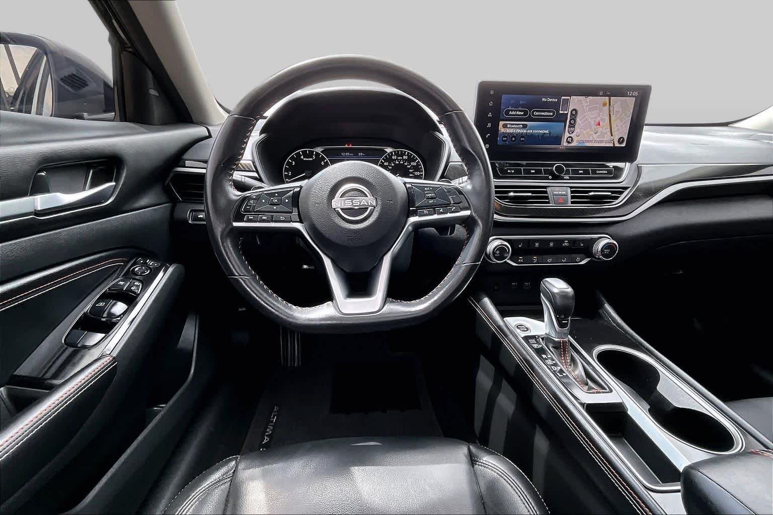 Used 2023 Black Nissan 2.5 SR image 6
