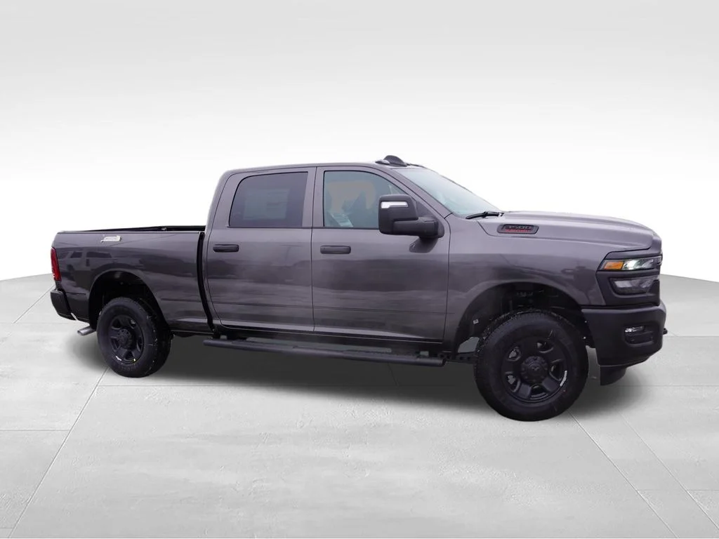 New 2026 Granite Crystal Metallic Clear-Coat Exterior Paint RAM Tradesman image 2