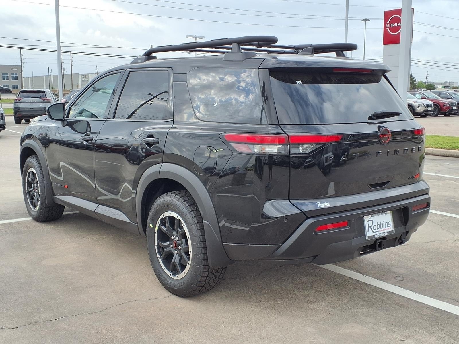 2026 Nissan Pathfinder Rock Creek® Black at Robbins Nissan