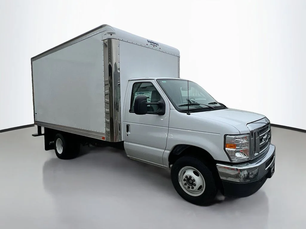 2025 Ford E-Series DRW E-350 Super Duty 158 in WB's photo