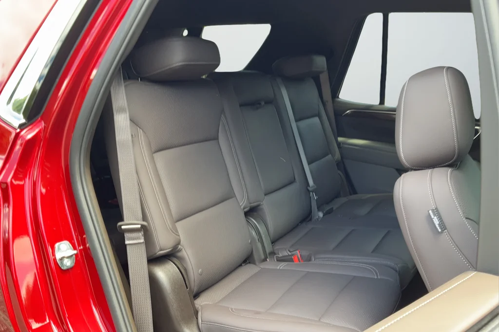 Used 2024 Red GMC SLE image 21