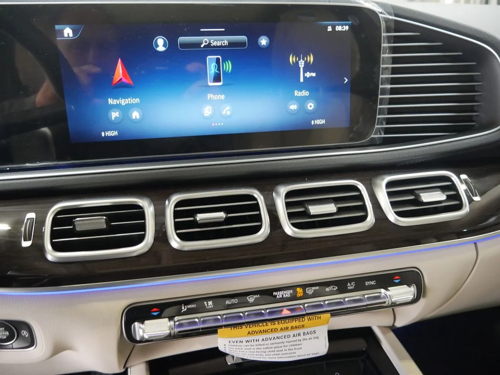 New 2026 Polar White Mercedes-Benz GLS 450 image 43