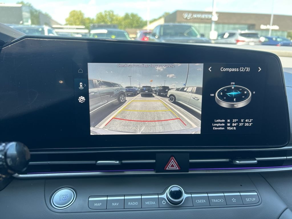 Used 2024 Gray Hyundai SEL image 23