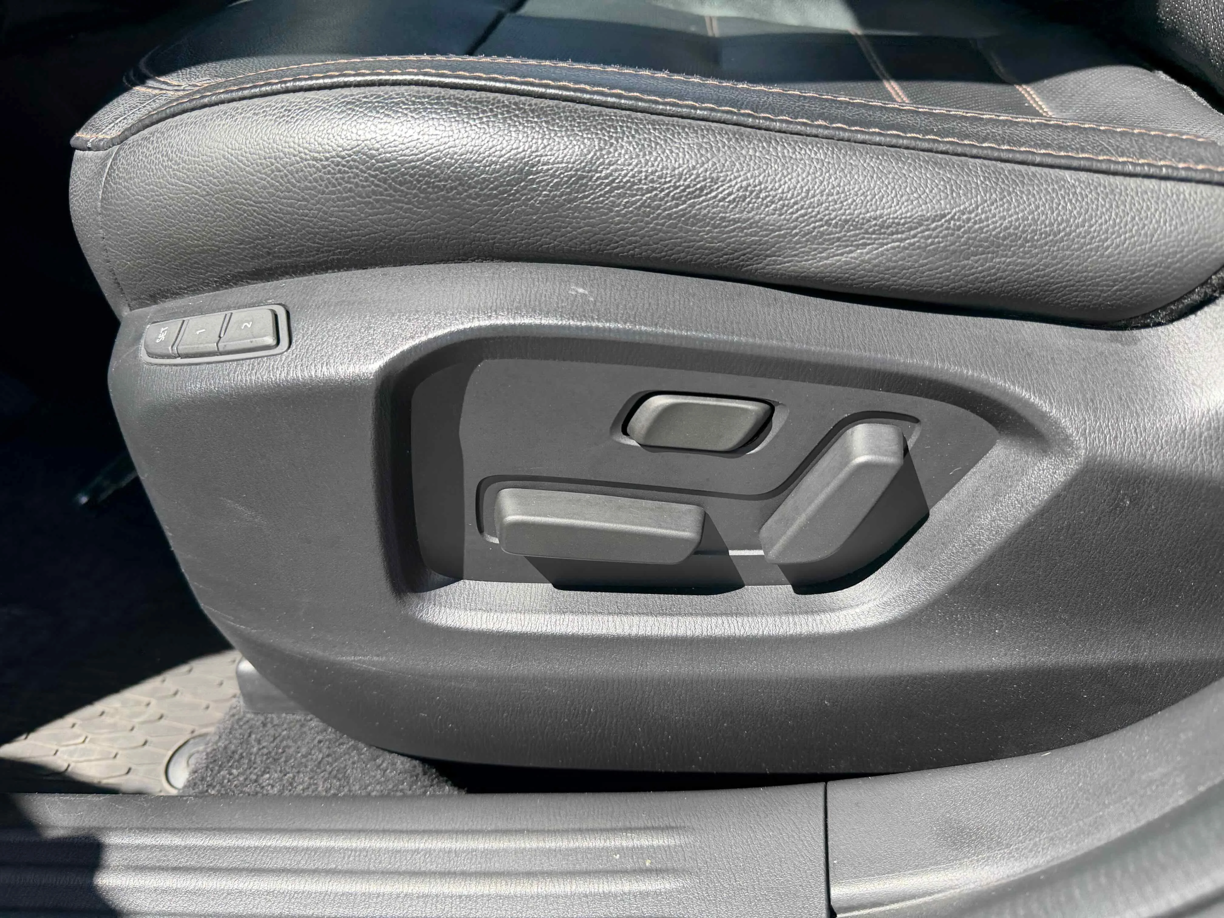 Used 2022 Deep Crystal Blue Mica Mazda 2.5 S Preferred Package image 15