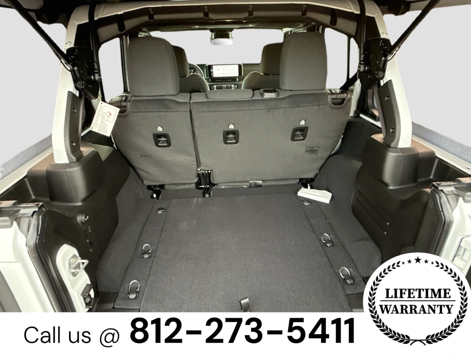 New 2026 Bright White Clearcoat Jeep Rubicon image 25