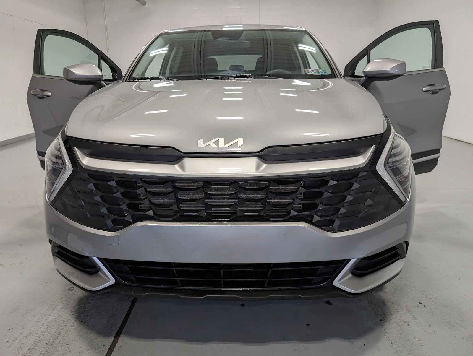 Used 2024 Steel Gray Kia LX image 15