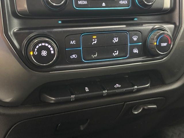 Used 2018 Silver Chevrolet LT image 25