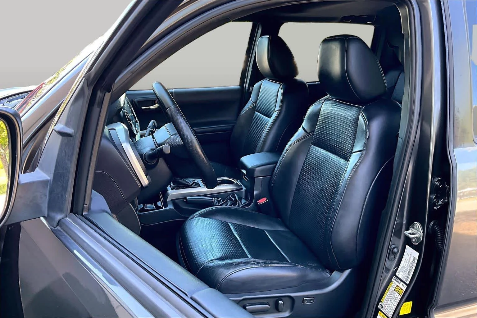 Used 2020 Magnetic Gray Metallic Toyota Limited image 9
