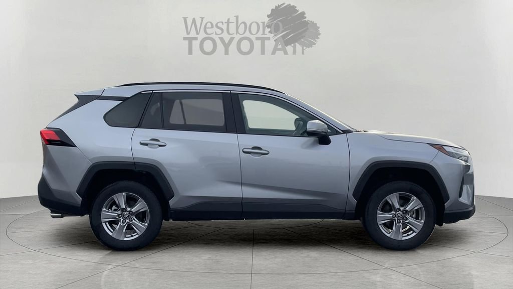 Used 2025 Silver Toyota XLE image 8