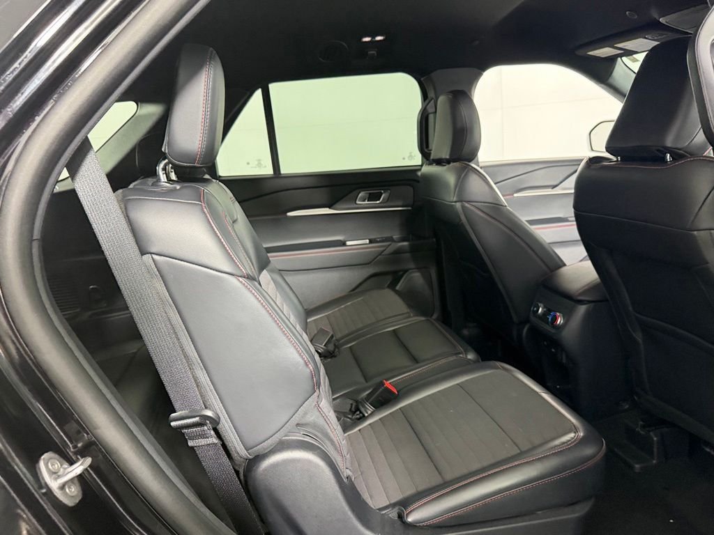Certified Used 2025 Black Ford ST-Line image 30