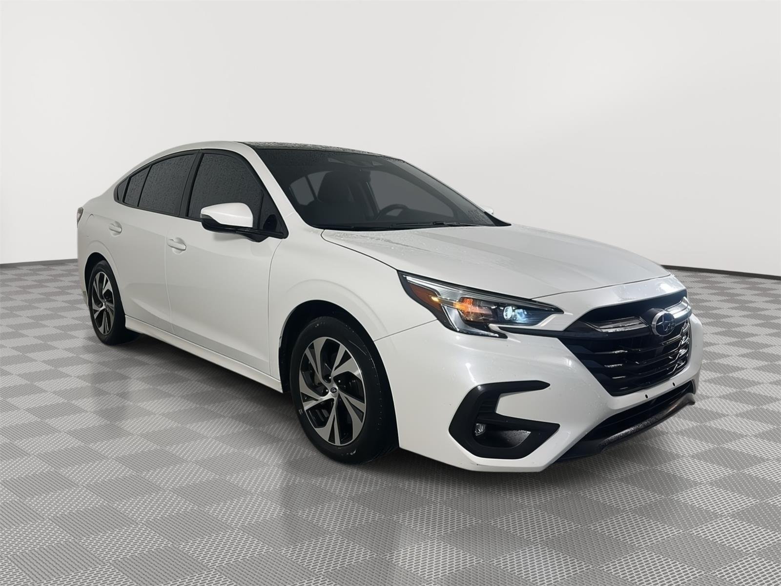 2024 Subaru Legacy Premium's photo