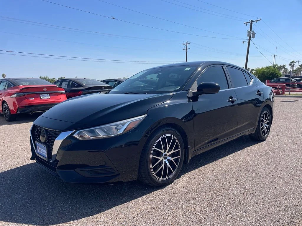 Used 2020 Black Nissan S image 3