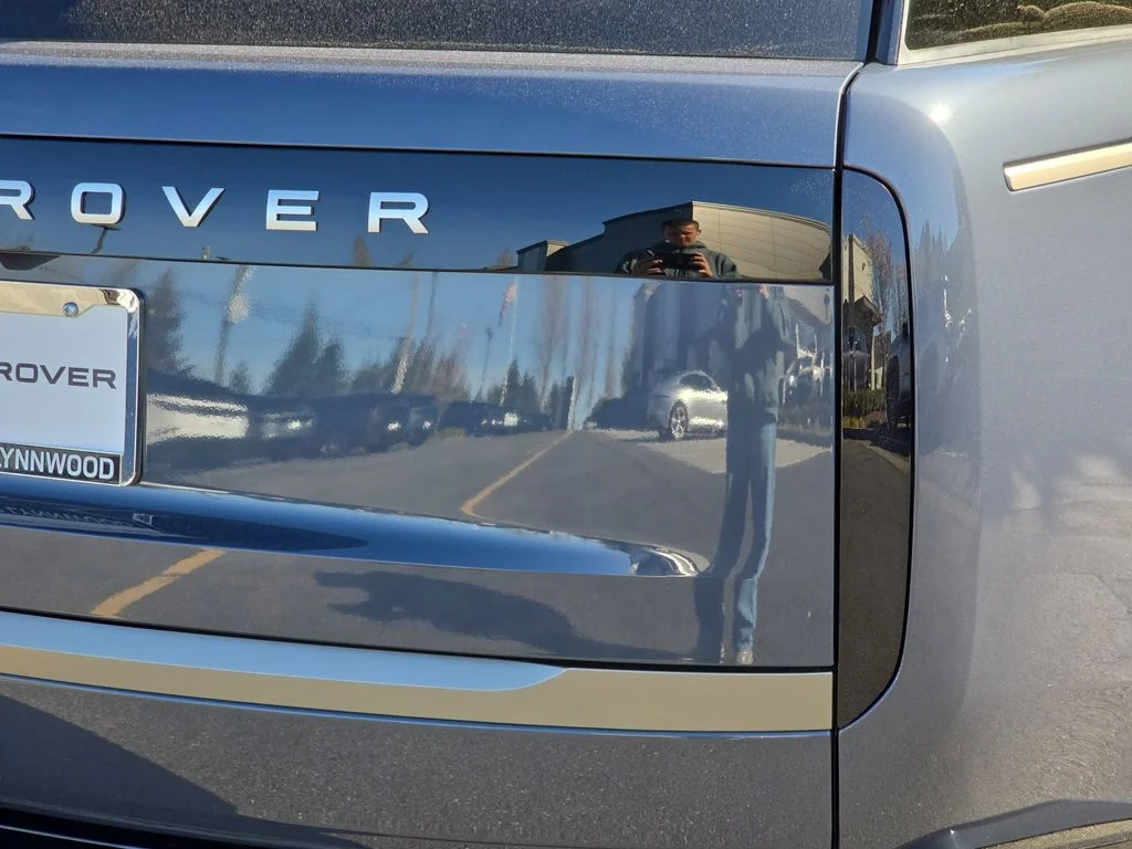 New 2026 Varesine Blue LAND ROVER SE image 36