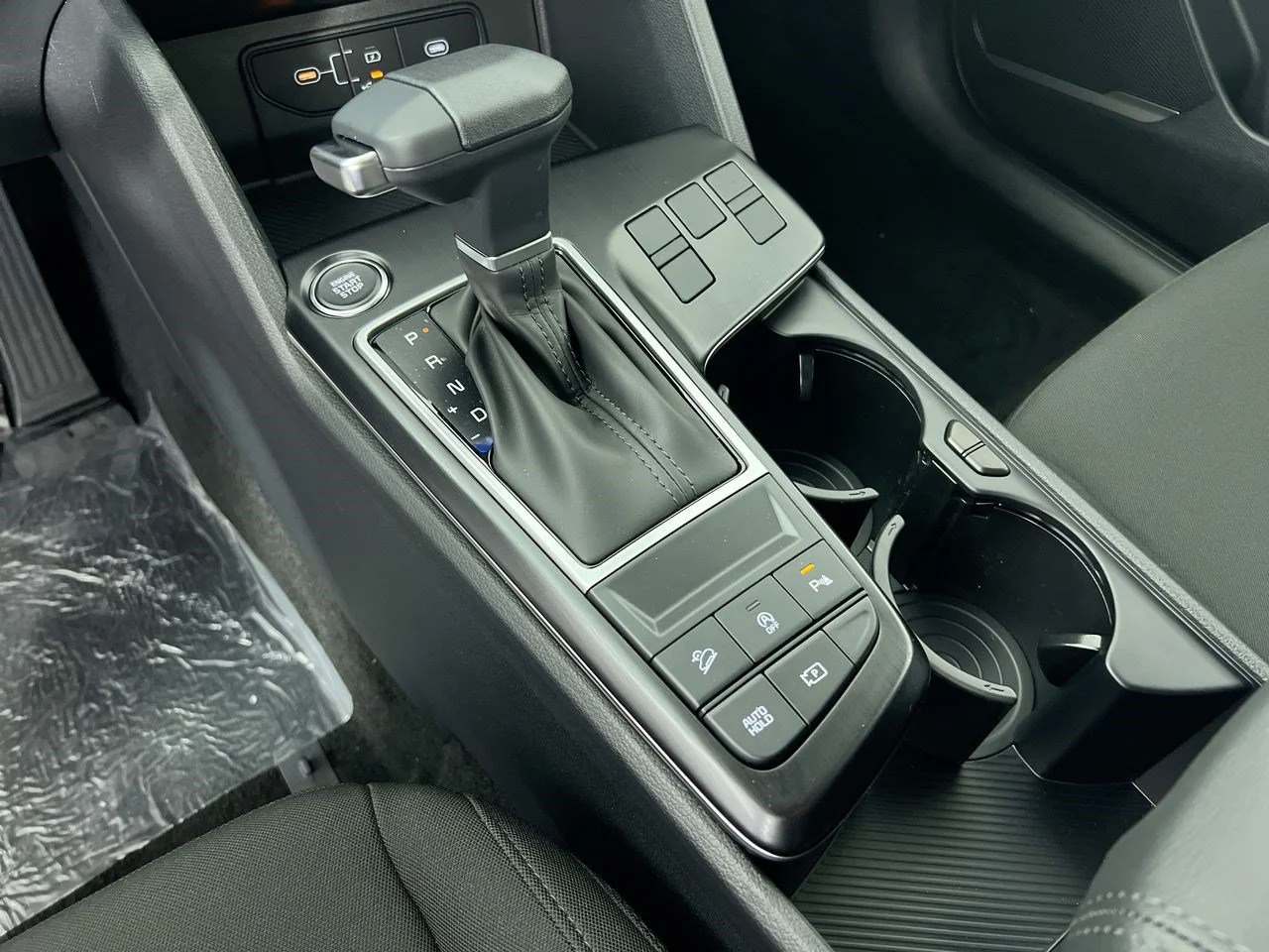 New 2026 Ebony Black Kia LX image 21