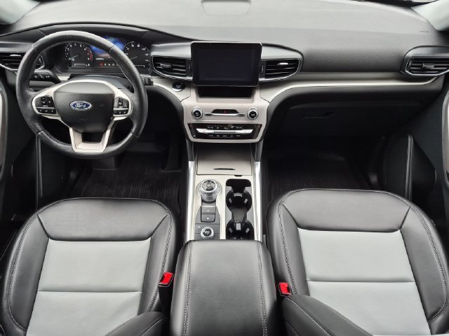 Used 2024 Black Ford XLT image 13