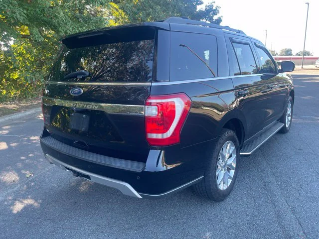 Used 2020 Black Ford XLT image 5