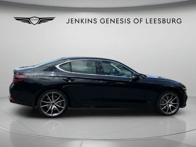 Used 2026 Black Genesis 2.5T image 2