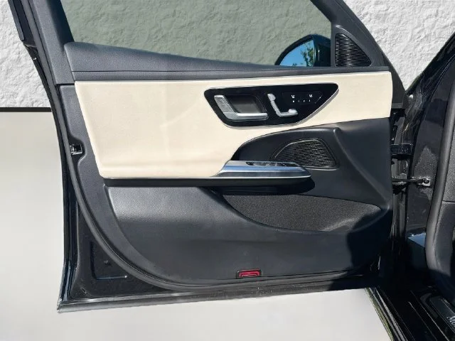 2025 Mercedes-Benz E-Class E350 - Photo 21