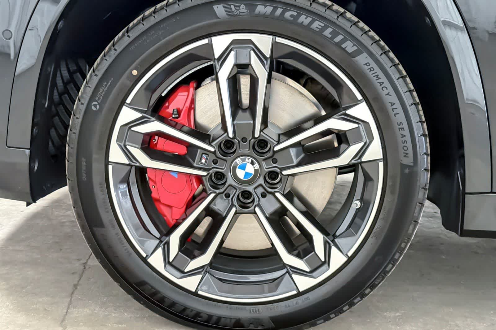 New 2026 Black Sapphire Metallic BMW xDrive28i image 25