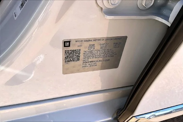 Used 2018 White Cadillac Luxury image 34