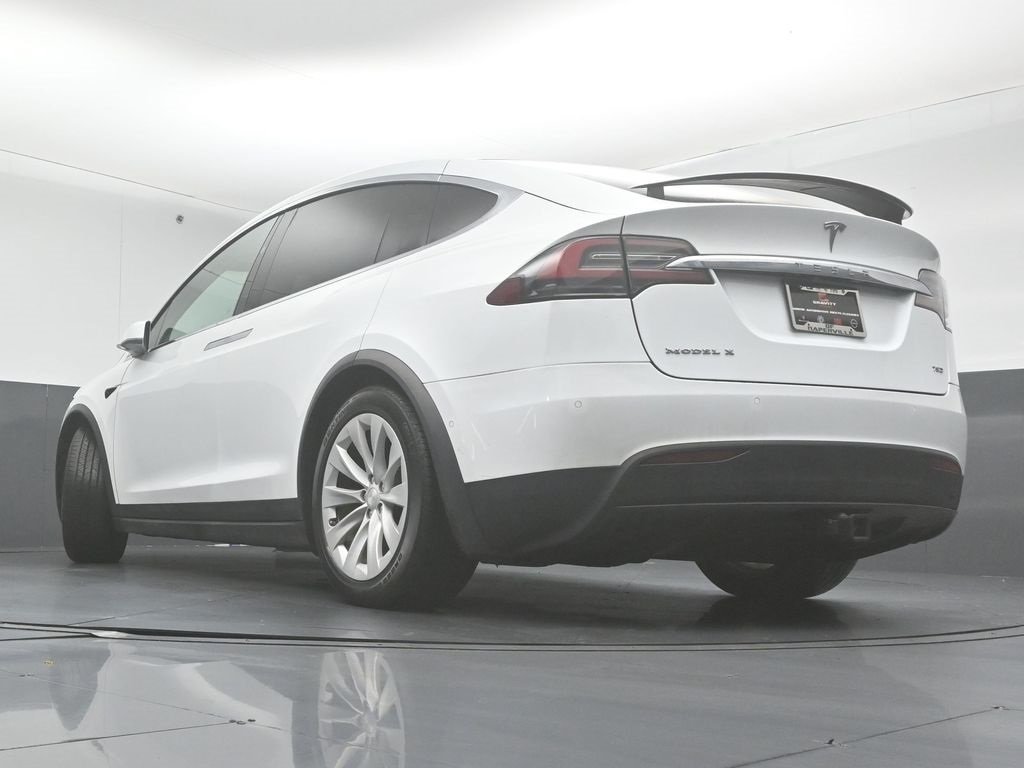 2018 TESLA MODEL X - Image 29