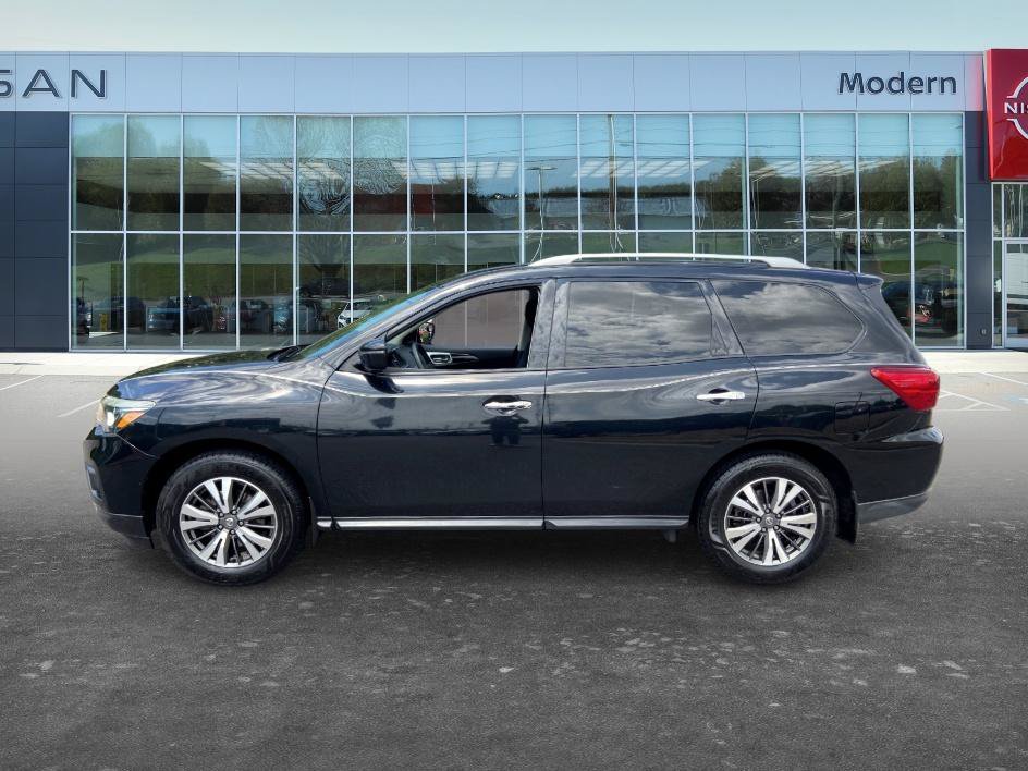 Used 2017 Magnetic Black Metallic Nissan S image 7