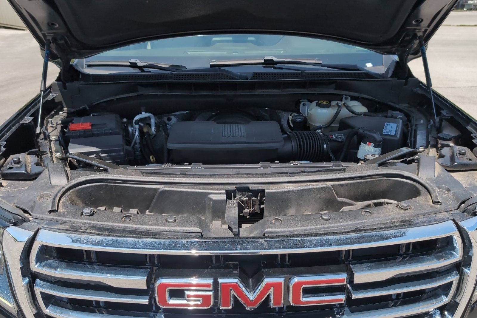 Used 2021 ONYX BLACK GMC SLT image 30