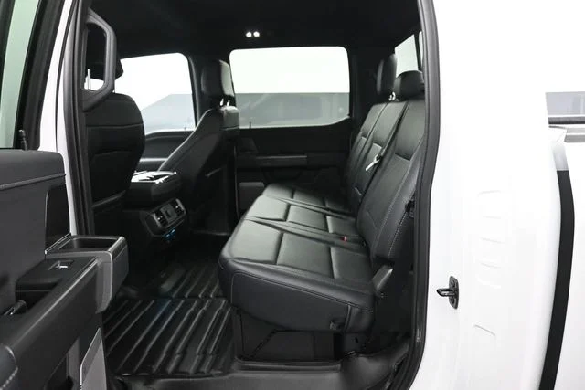 Certified Used 2024 Oxford White Ford XLT image 21