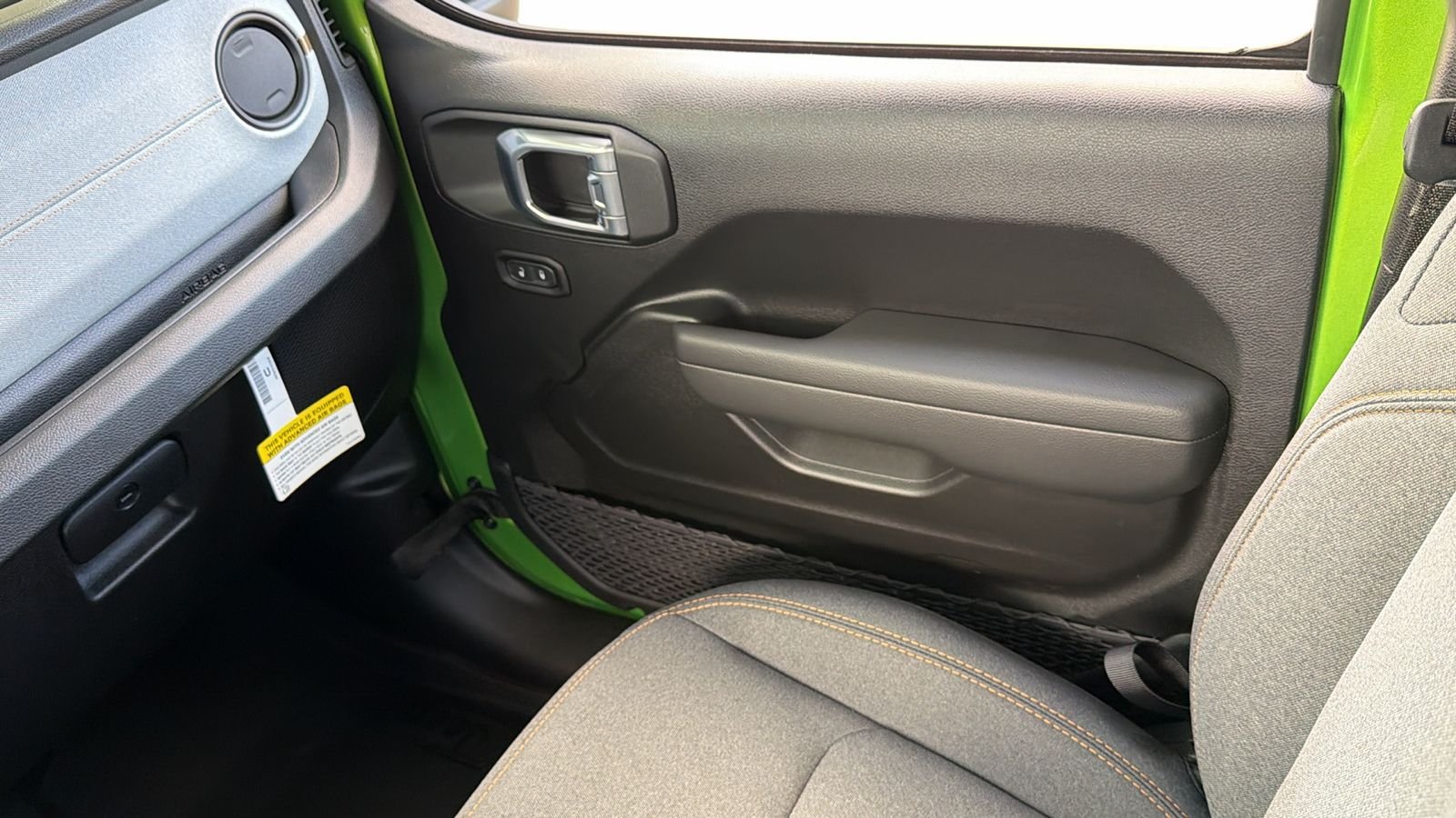 New 2026 Mojito Clearcoat Jeep Sport S image 16