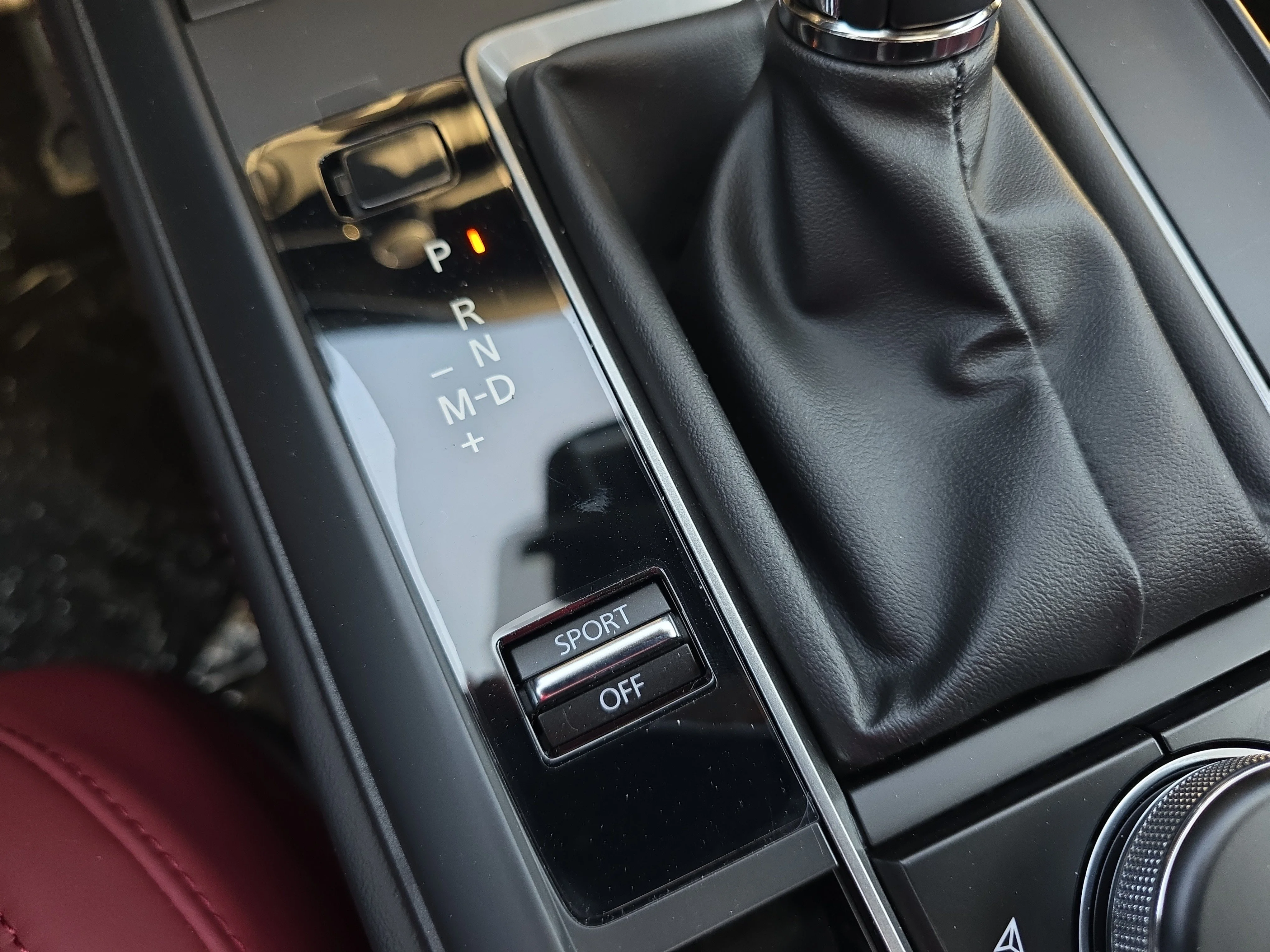 2026 Mazda CX-30 Carbon Edition - Photo 31