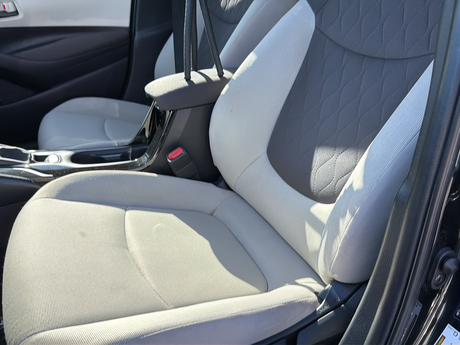 Used 2022 Black Sand Pearl Toyota LE image 30
