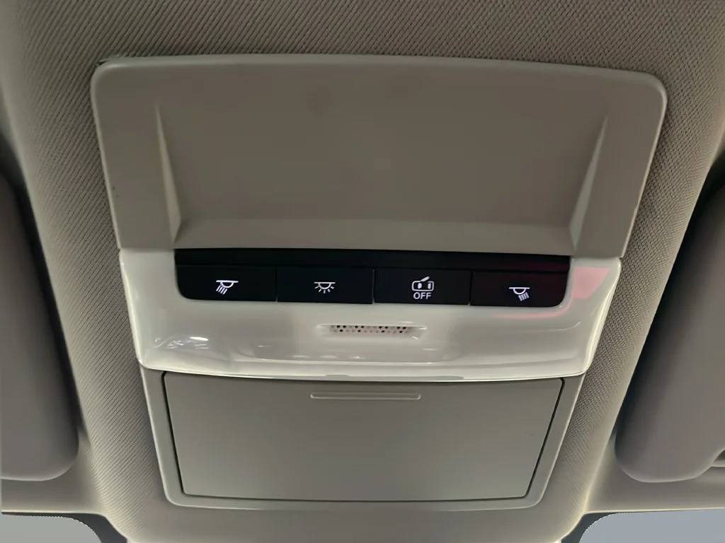Used 2024 Silver Nissan S image 36