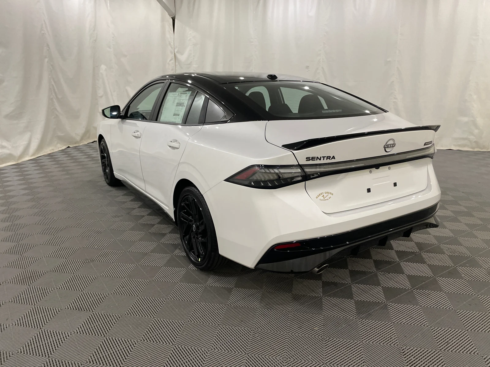 New 2027 Aspen White TriCoat / Super Black Two-tone Nissan SR Midnight Edition image 8