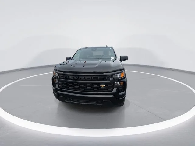 Used 2026 Black Chevrolet Custom image 3