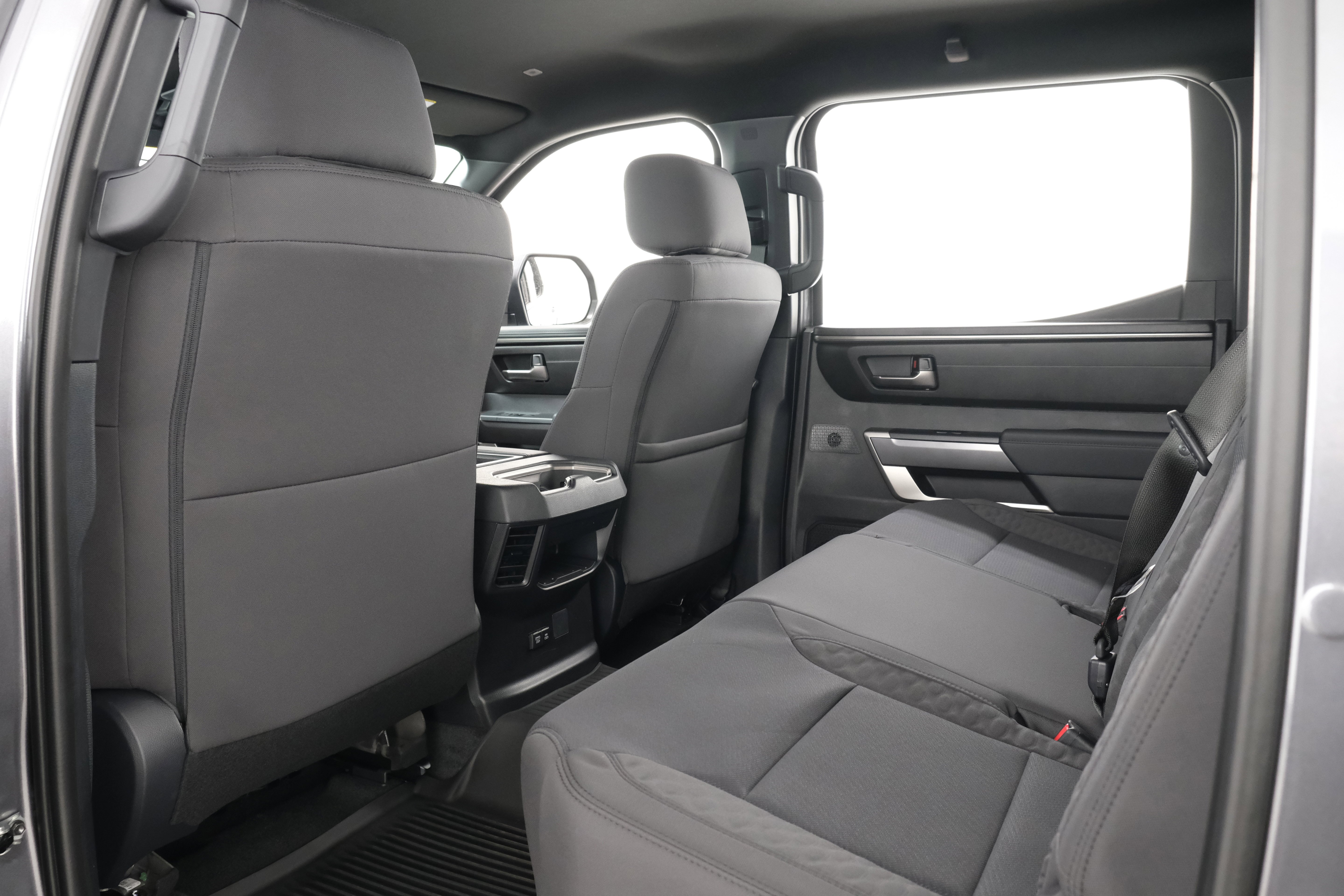 2026 Toyota Tundra SR5 - Photo 34