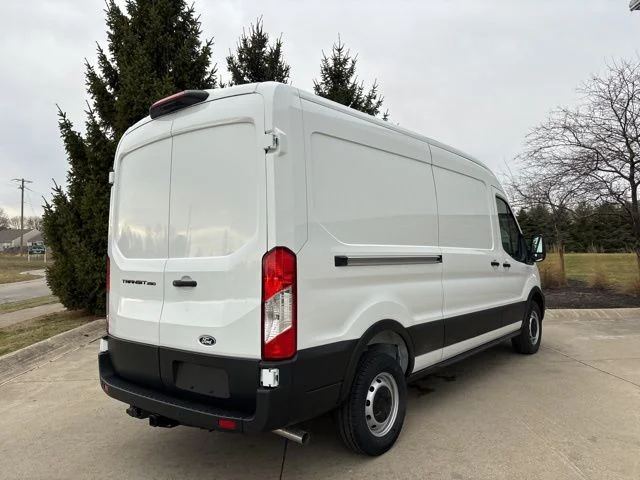 New 2026 Oxford White Ford Cargo Van image 6