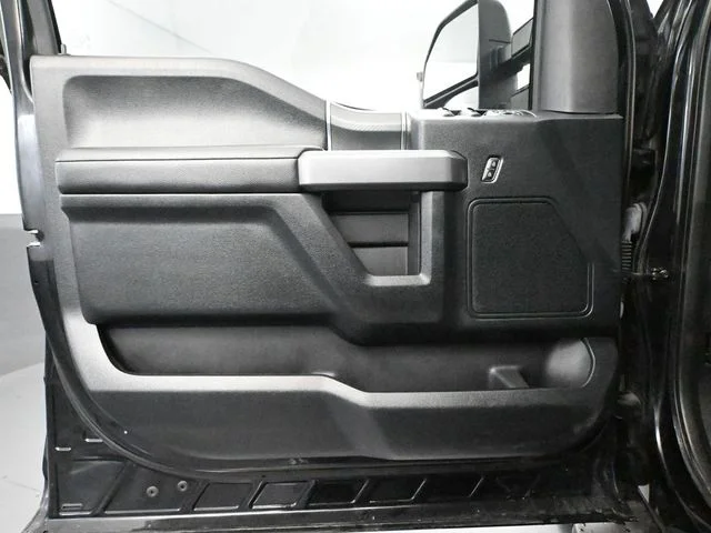 2019 Ford F-150 XLT - Photo 19