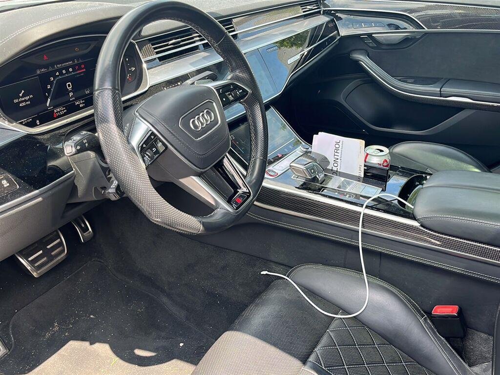 Used 2022 Mythos Black Metallic Audi  image 4