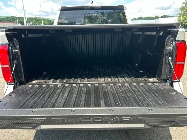 Used 2024 White Toyota SR5 image 38