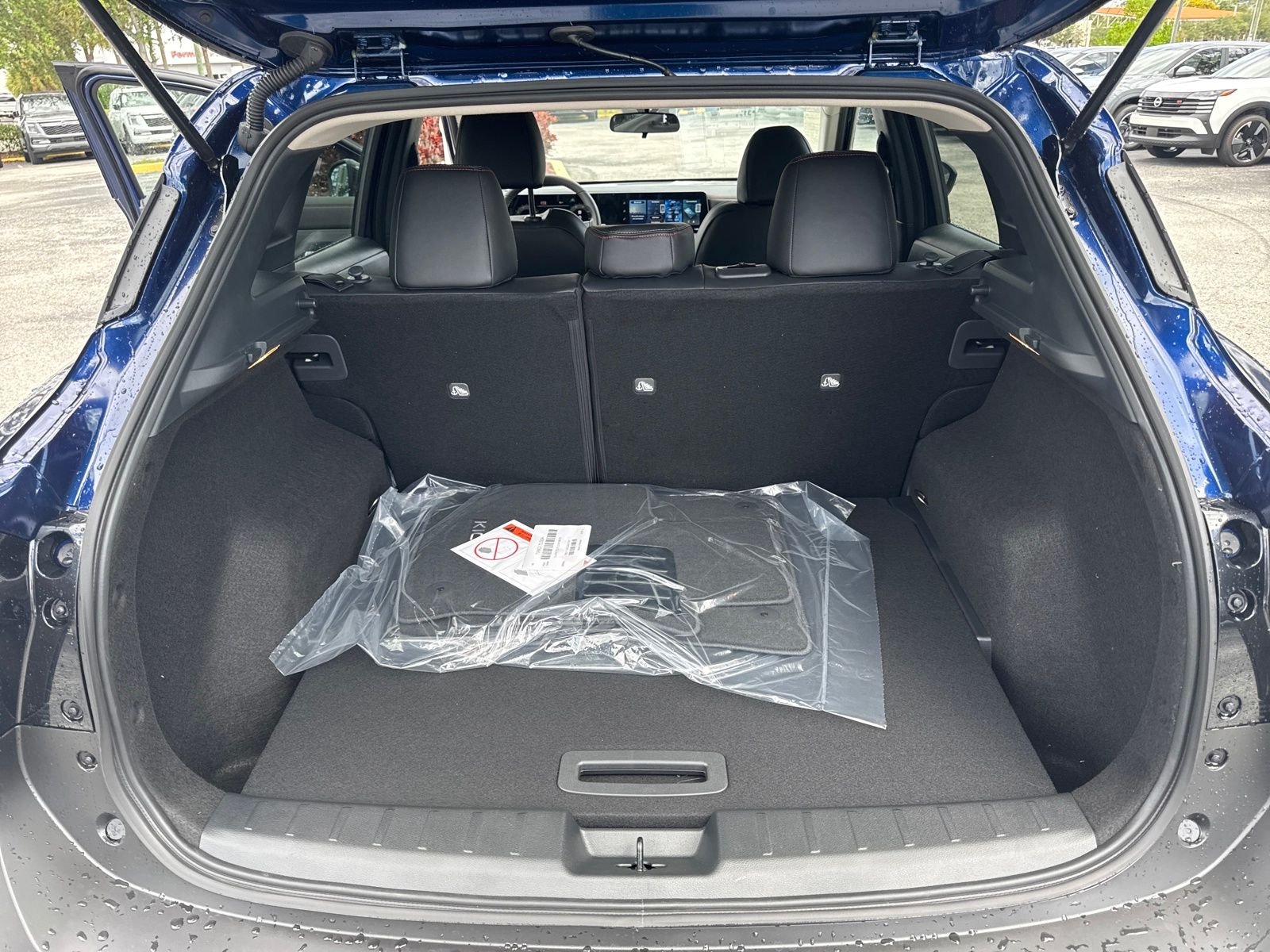 New 2026 Nissan Kicks SR 4D Sport Utility